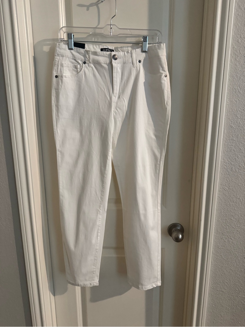 Buffalo David Bitton Women’s White Skinny Jeans–Mid Rise Ankle–Size 6/28